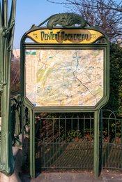 14th-arrondissement;-Art-Nouveau-style;-Cast-iron;-Denfert-Rochereau;-Hector-Guimard;-Kaleidos;-Kaleidos-images;-La-parole-à-limage;-Metro-map;-Paris;-RER-B;-Station-entrance;-Stories-Pictures;-Street-furniture;-Tarek-Charara